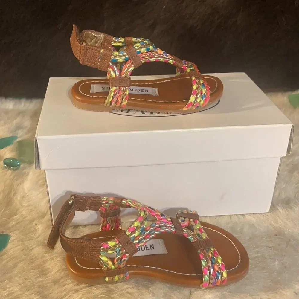 Steve Madden new box